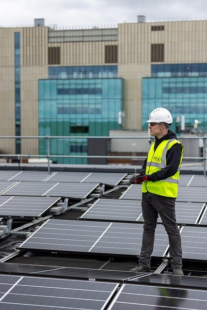 Panneau solaire photovoltaïque : témoignages d'utilisateurs heureux